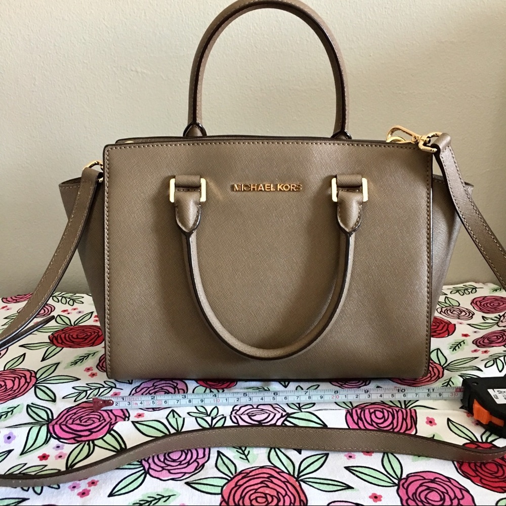 Michael kors bag
